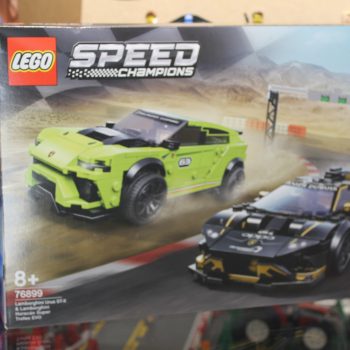 LEGO Speed Champions - Lamborghini Urus ST-X & Lamborghini Huracán Super Trofeo EVO