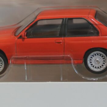 BMW M3 E30 - 1:43 - NOREV